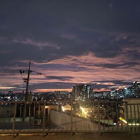 Newly Renovated 2 Bedroom Apartment #7 Seoul Exterior photo