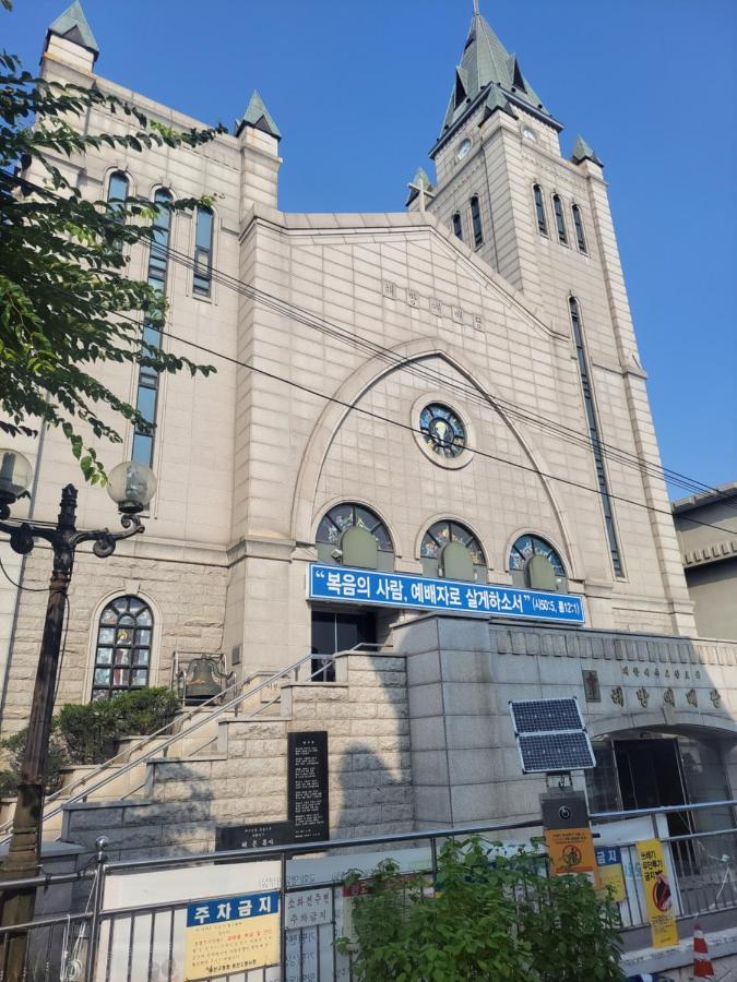 Newly Renovated 2 Bedroom Apartment #7 Seoul Exterior photo